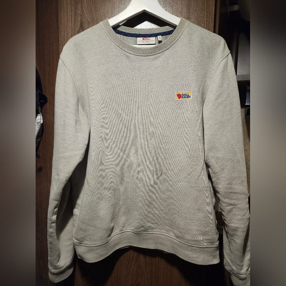 Fjallraven Classic Sweater. Size M - Picture 2 of 3
